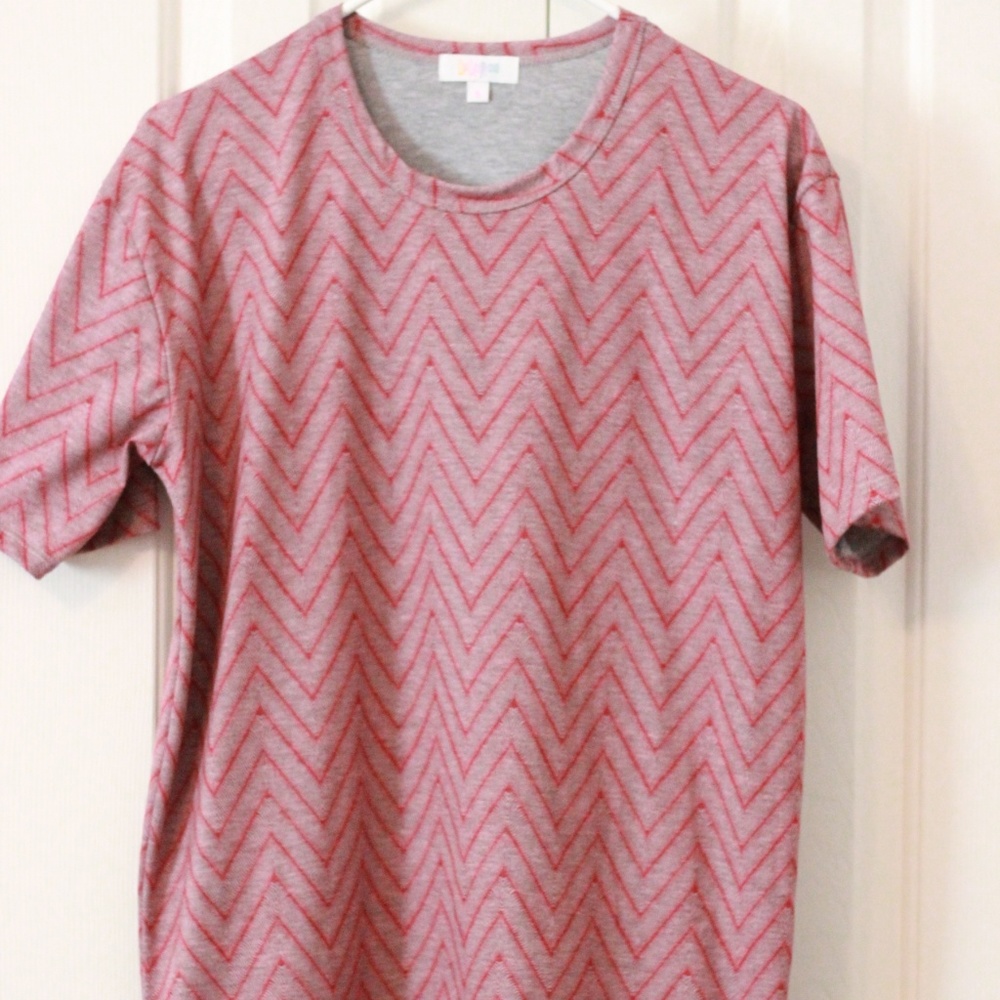 LulaRoe Patrick T